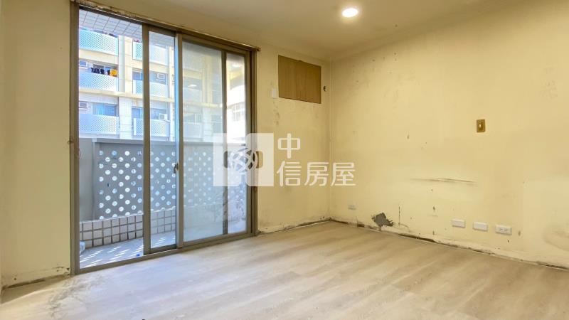 中華夜市精美高樓視野小豪宅房屋室內格局與周邊環境