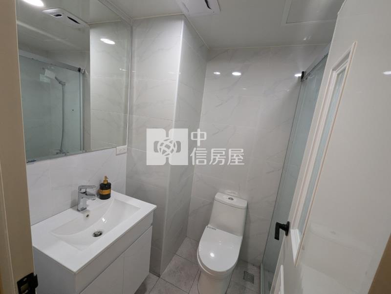 比佛利加州區三房房屋室內格局與周邊環境