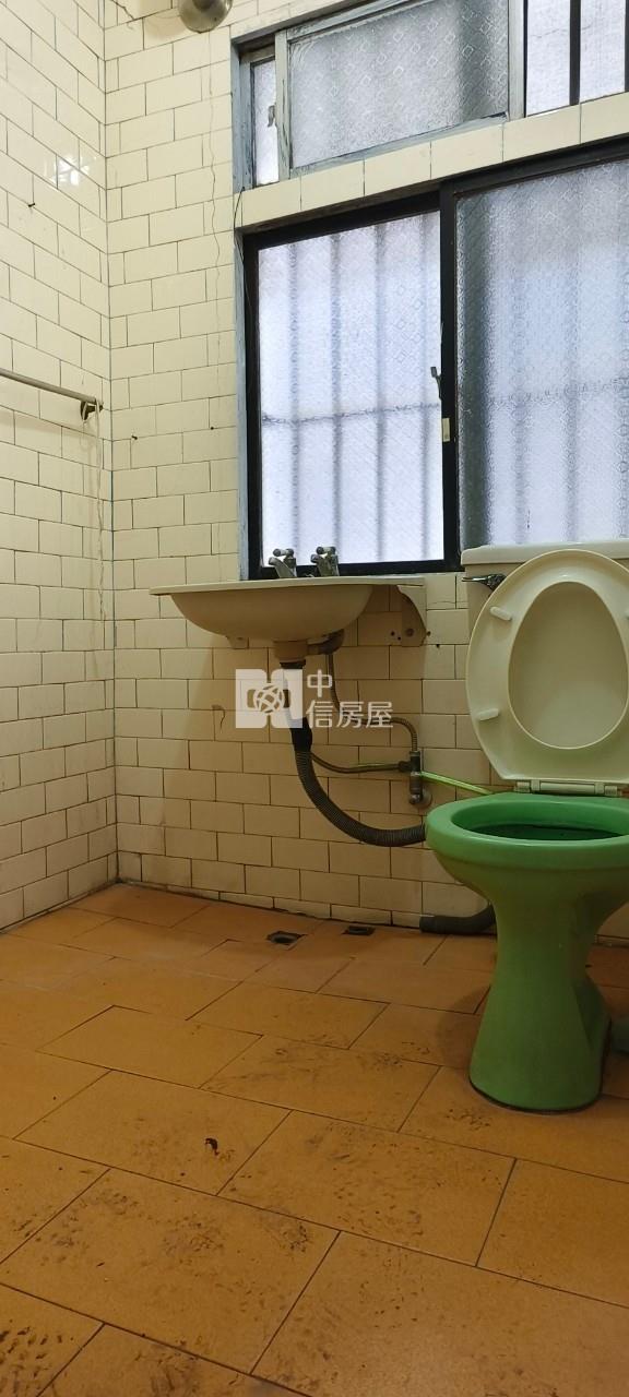 華勛市場活巷透天房屋室內格局與周邊環境