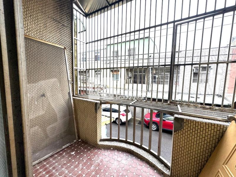 【新世紀】新屋大面寬透天房屋室內格局與周邊環境