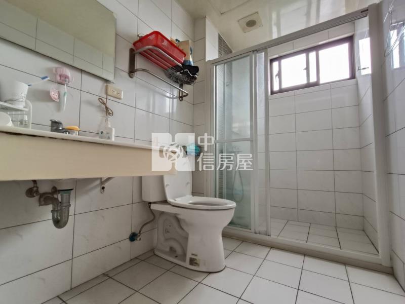 竹南復興轉角金住店房屋室內格局與周邊環境
