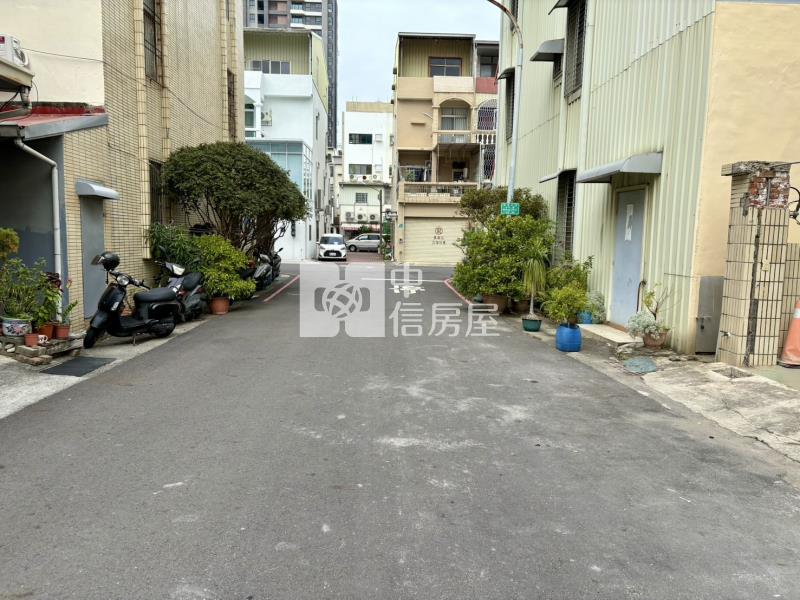 安平國小整新孝親車墅房屋室內格局與周邊環境