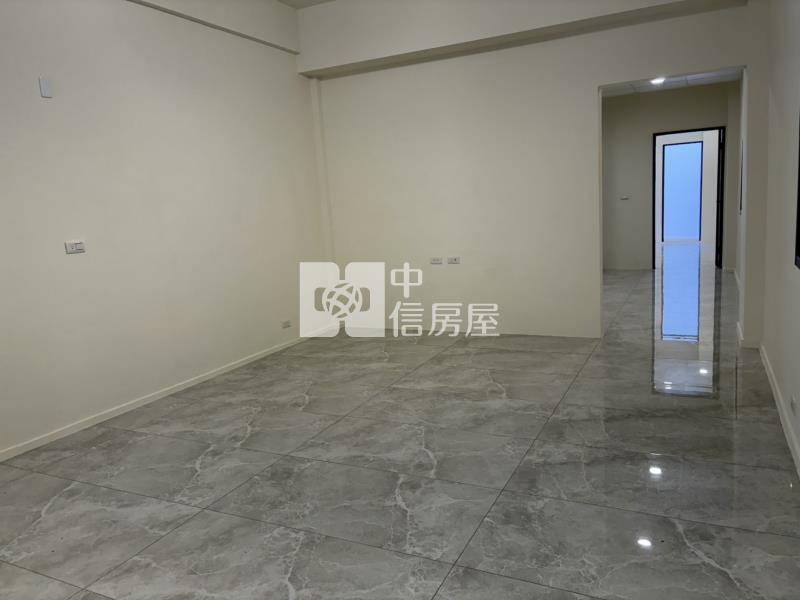 安平國小整新孝親車墅房屋室內格局與周邊環境