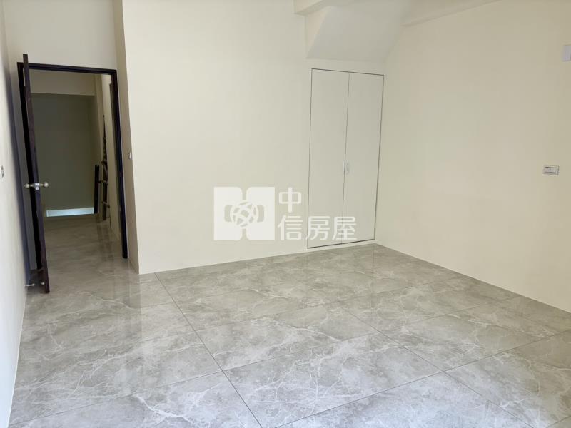 安平國小整新孝親車墅房屋室內格局與周邊環境