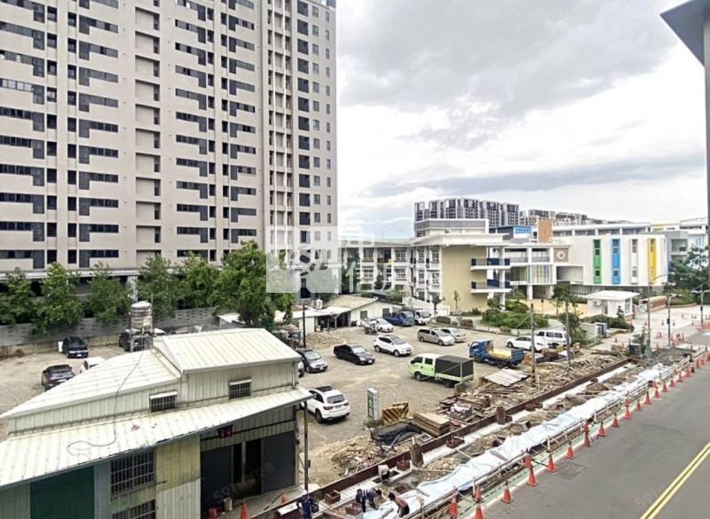 (名人山水B區)馬卡龍公園旁3房露台戶房屋室內格局與周邊環境