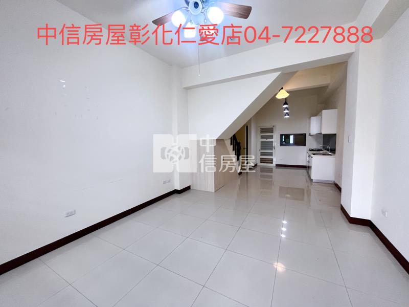 伸港輕屋齡美別墅房屋室內格局與周邊環境