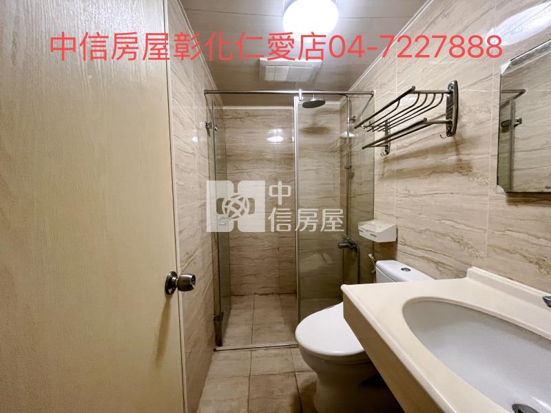 伸港輕屋齡美別墅房屋室內格局與周邊環境