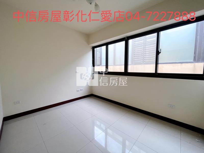 伸港輕屋齡美別墅房屋室內格局與周邊環境