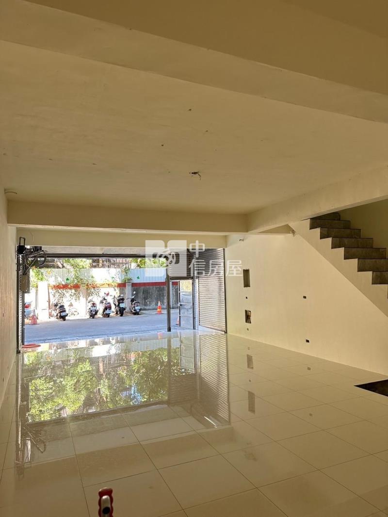 中壢高中美透天房屋室內格局與周邊環境