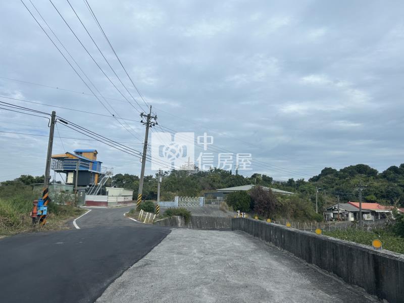 大內新厝子上下農地外加資材室房屋室內格局與周邊環境