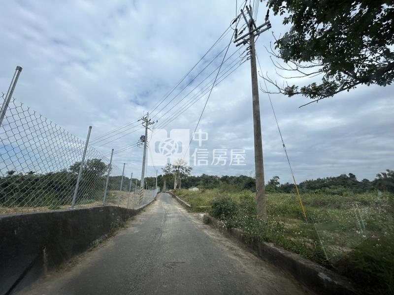 大內新厝子上下農地外加資材室房屋室內格局與周邊環境
