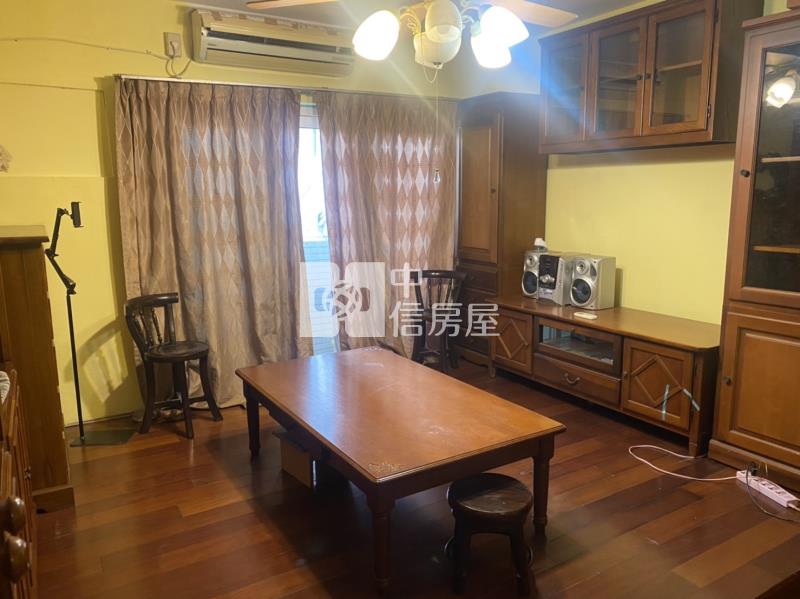 碳佐麻里新興園區美三房寓房屋室內格局與周邊環境