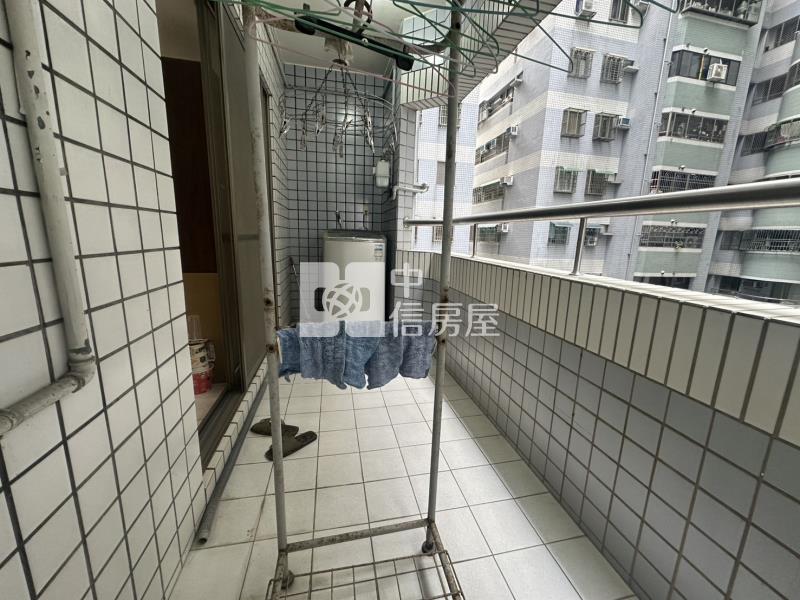 德賢商圈三房大樓房屋室內格局與周邊環境