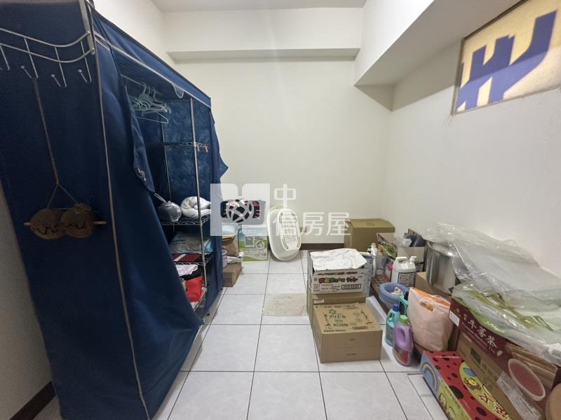德賢商圈三房大樓房屋室內格局與周邊環境