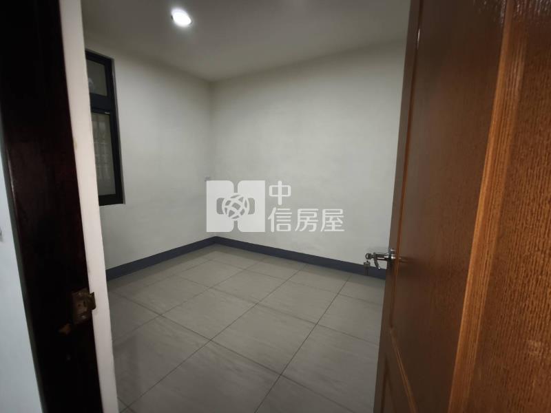 元智大學整新三房～車位好租房屋室內格局與周邊環境