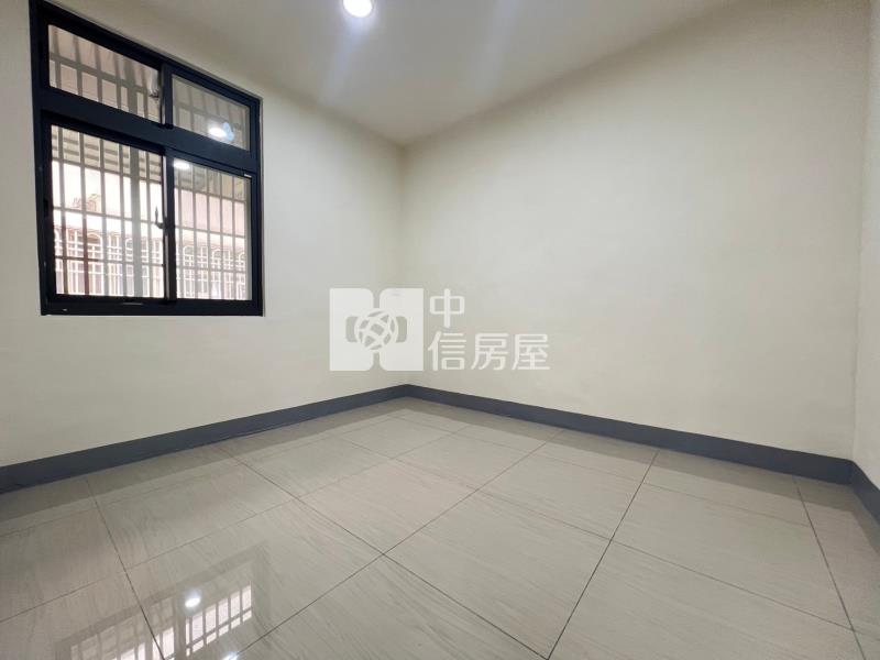【神馬】環中商圈旁成家公寓房屋室內格局與周邊環境