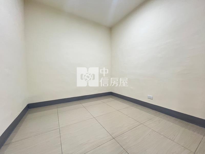 【神馬】環中商圈旁成家公寓房屋室內格局與周邊環境