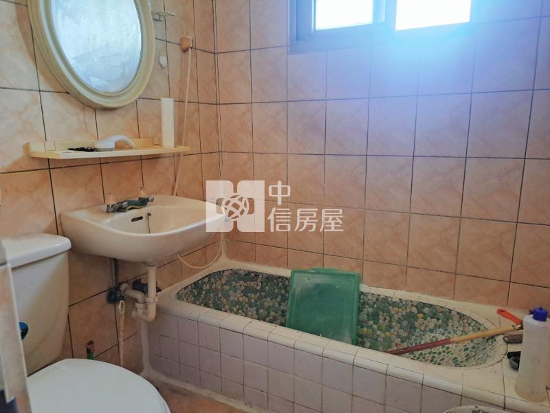 近成大東豐路黃金店住(二)房屋室內格局與周邊環境