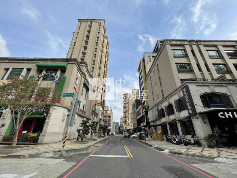 關新路絕版稀有鐵賣黃金美建地房屋室內格局與周邊環境