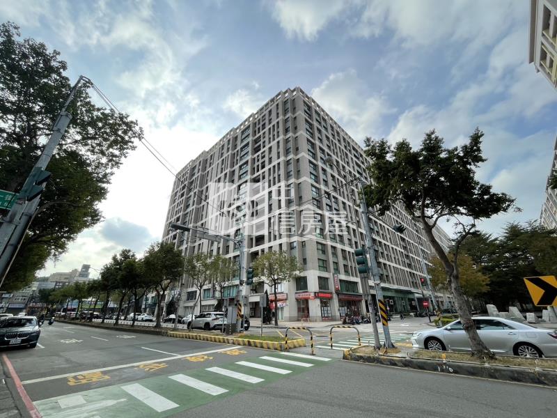 關新路絕版稀有鐵賣黃金美建地房屋室內格局與周邊環境