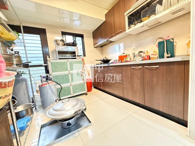 平鎮金陵路美透天房屋室內格局與周邊環境