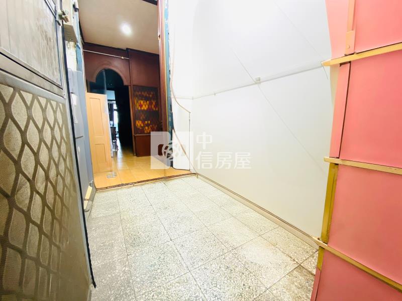 正北平路大地坪金透店房屋室內格局與周邊環境