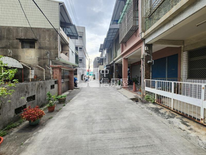 高雄必看低總價黃金屋房屋室內格局與周邊環境