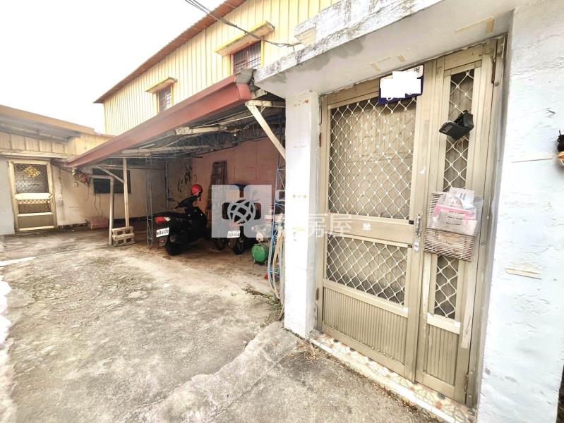 新社華豐街買地送房鄉村乙建房屋室內格局與周邊環境