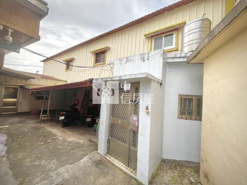 新社華豐街買地送房鄉村乙建房屋室內格局與周邊環境