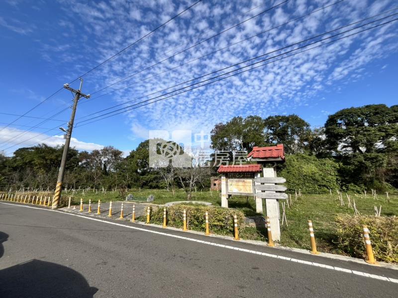新社華豐街買地送房鄉村乙建房屋室內格局與周邊環境