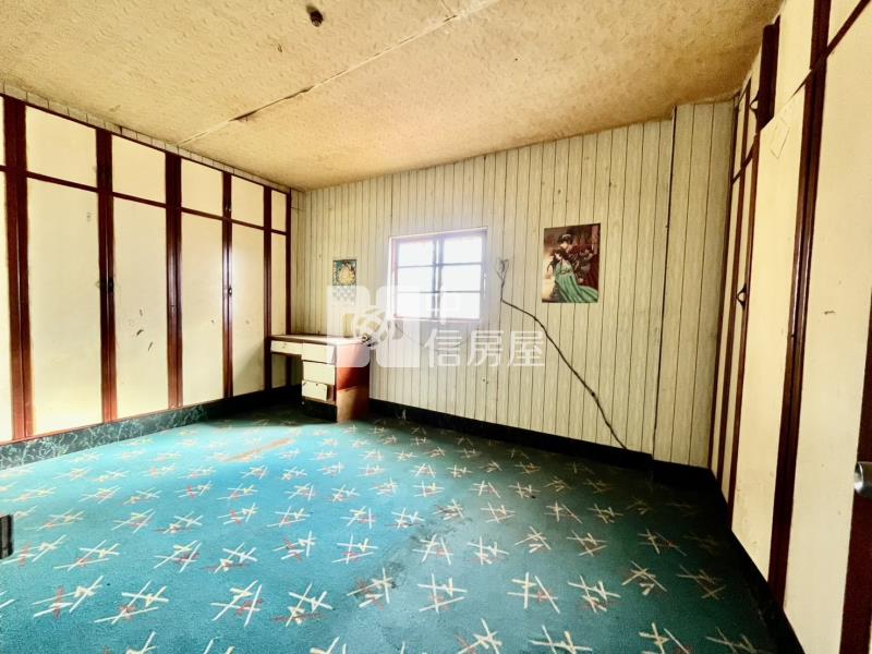 新社華豐街買地送房鄉村乙建房屋室內格局與周邊環境