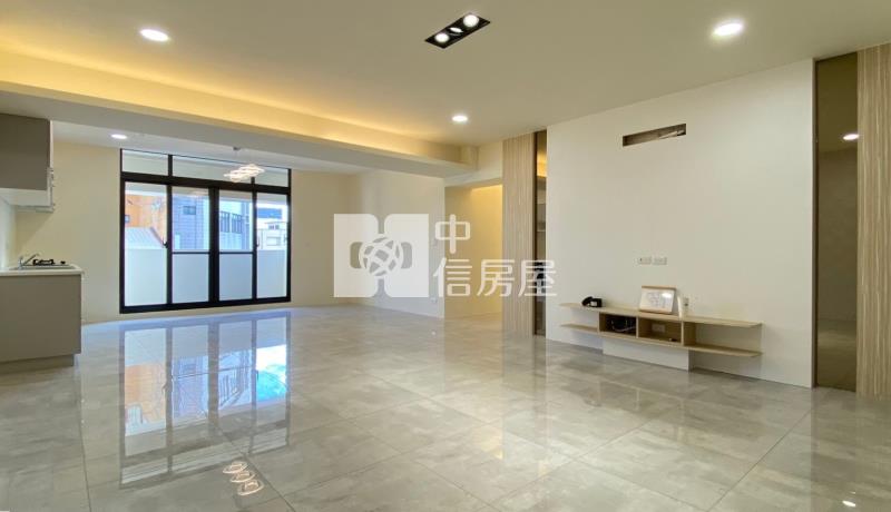 南區全新整理精美三房平車房屋室內格局與周邊環境