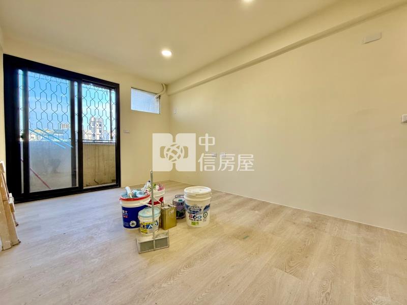 中國醫學院｜柳川水岸小資族低總價有陽台採光套房房屋室內格局與周邊環境