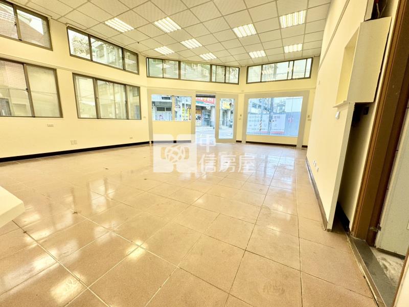 【安家】文化國小三角窗1+2樓大店面房屋室內格局與周邊環境