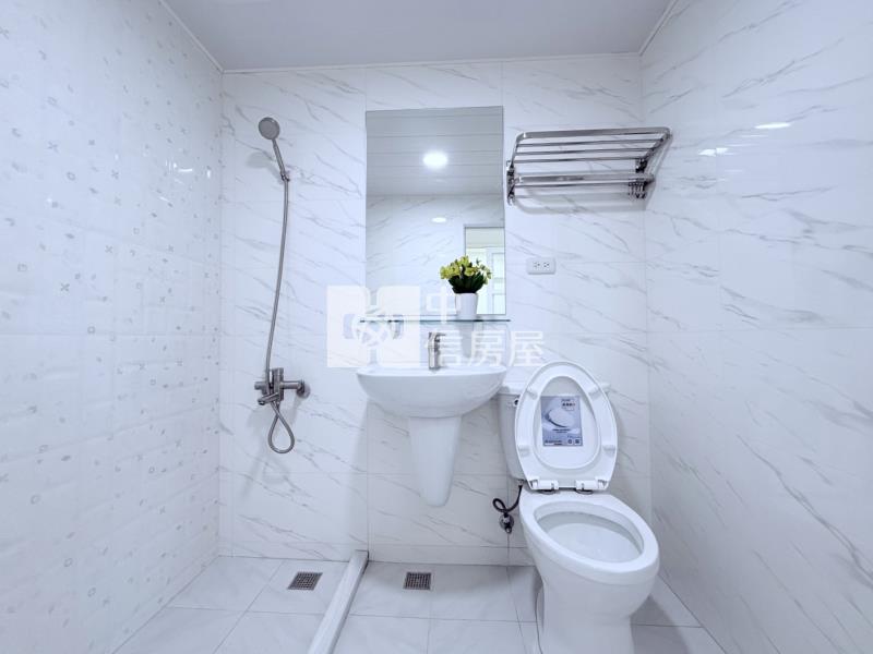 白金漢宮三房亮麗平車房屋室內格局與周邊環境