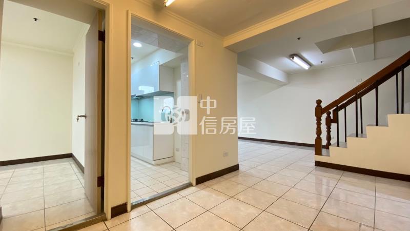 中興大學全新整理樓中樓雙車位房屋室內格局與周邊環境