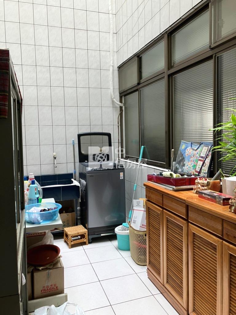 【新世紀】中壢區中豐路店面房屋室內格局與周邊環境