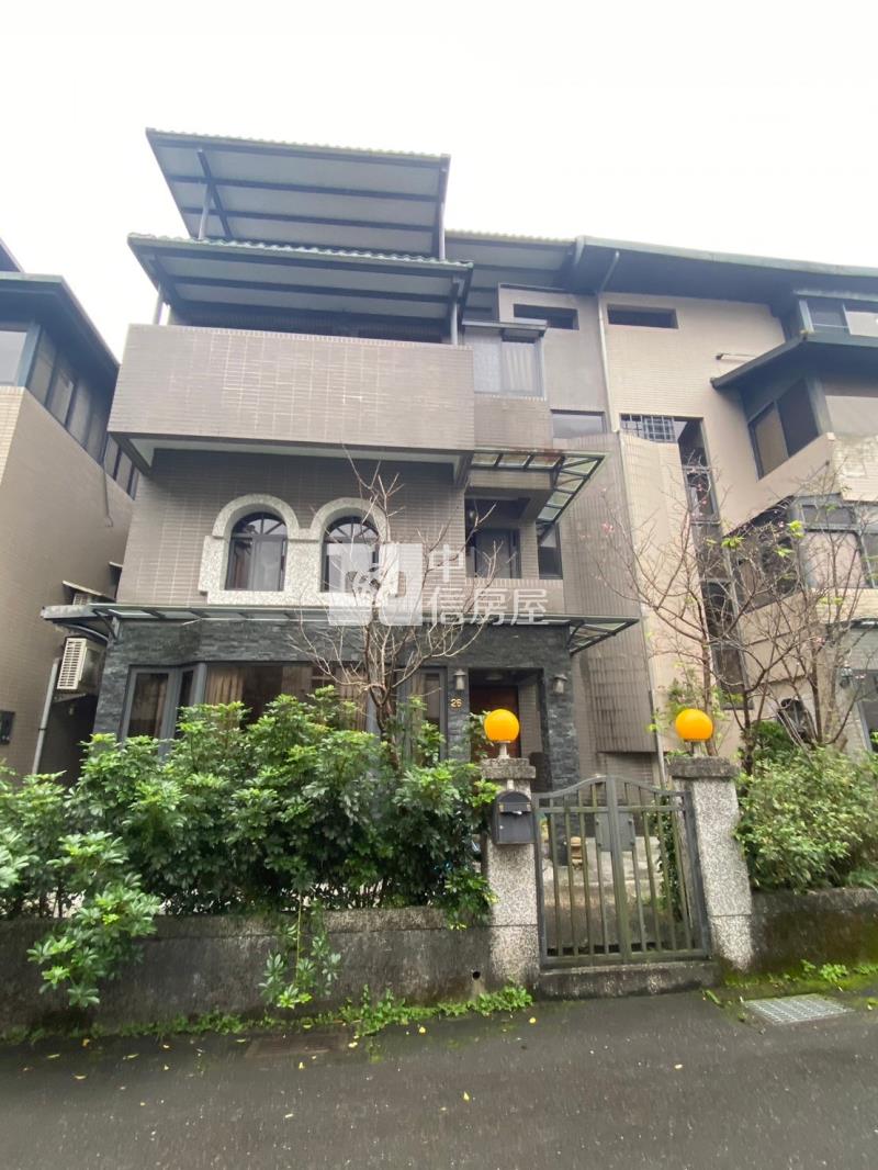 麗景天下前段毫美裝潢透天別墅房屋室內格局與周邊環境