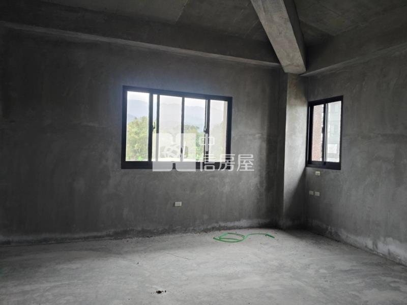 宜蘭礁溪超大面寬農舍房屋室內格局與周邊環境