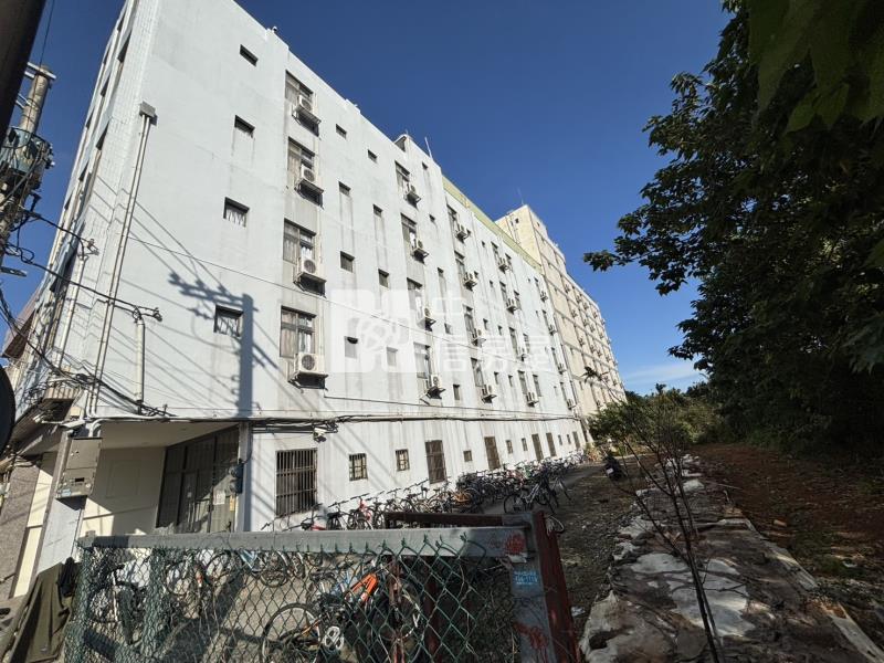 中央大學110間套房房屋室內格局與周邊環境