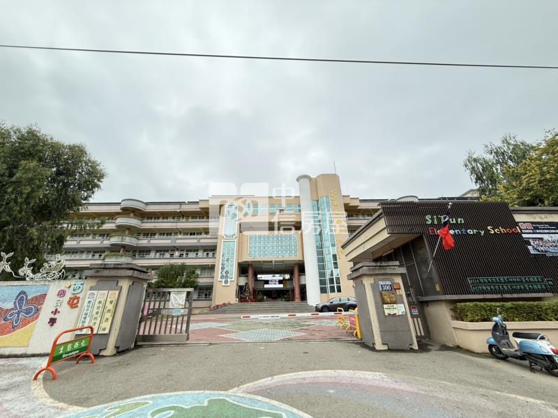 西屯黎明商圈角間透店房屋室內格局與周邊環境