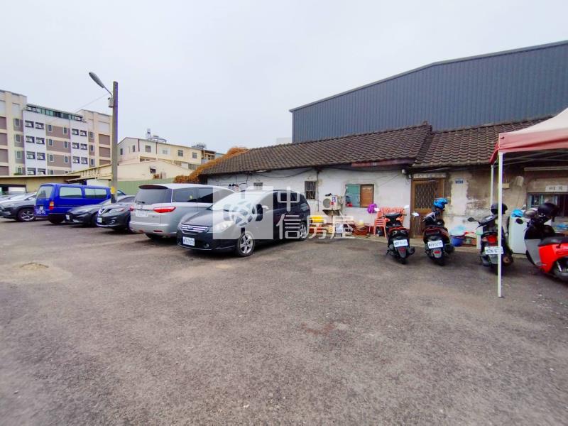 軟體園區10米路角地平房房屋室內格局與周邊環境