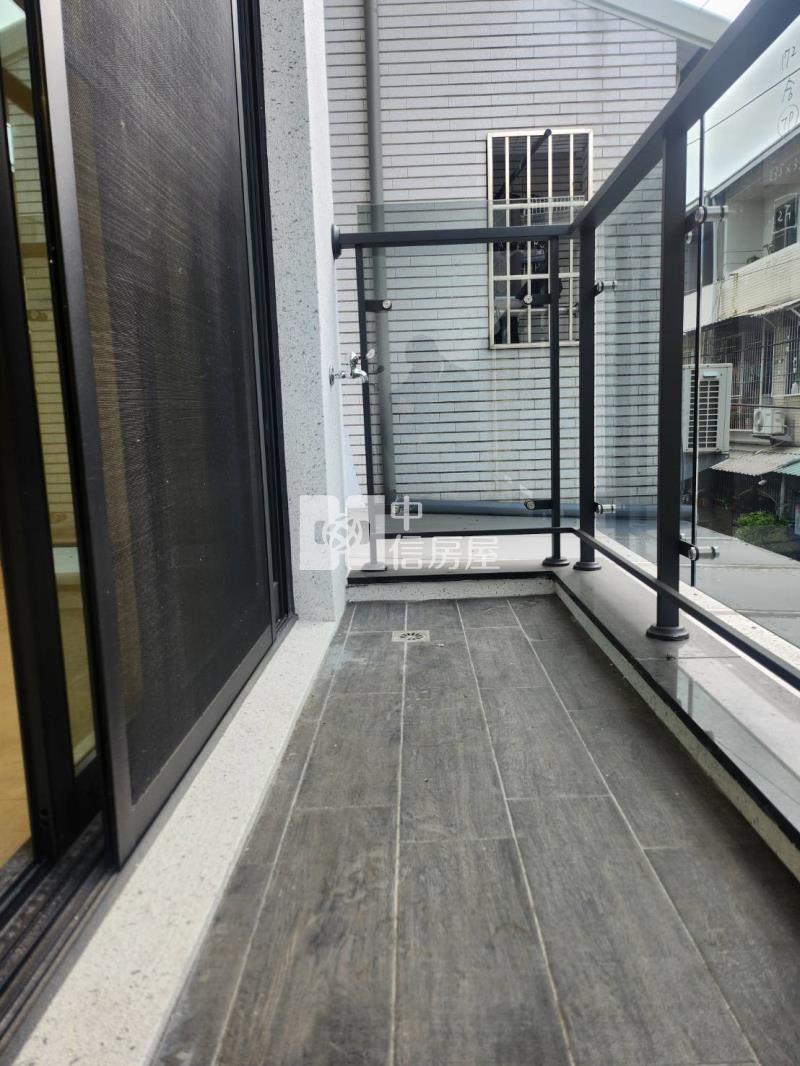 南大附中全整新車庫透天房屋室內格局與周邊環境