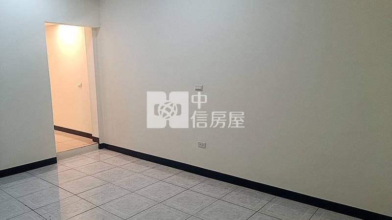新園興安路便宜透天房屋室內格局與周邊環境