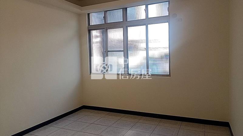 新園興安路便宜透天房屋室內格局與周邊環境