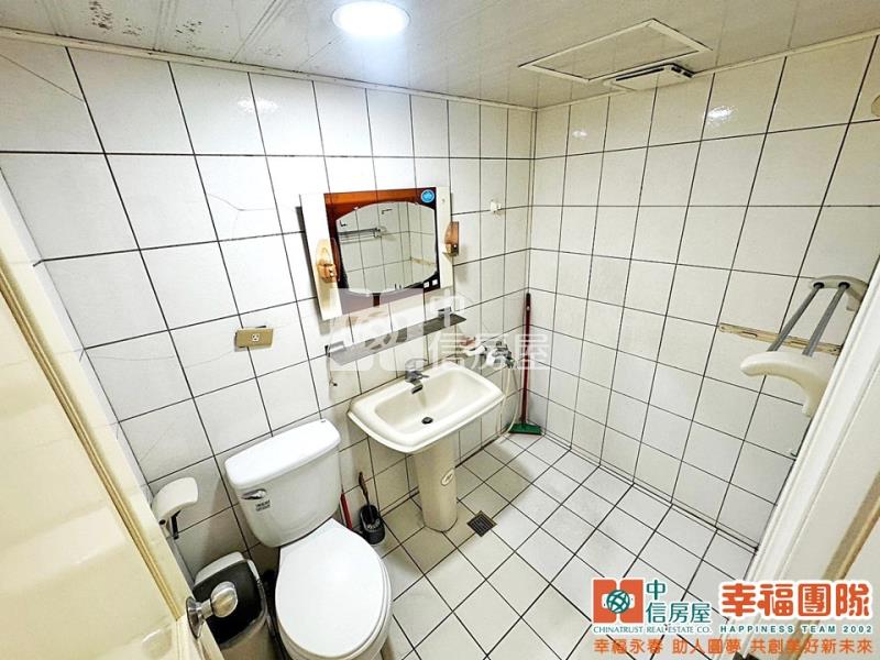 興大.國圖館視野4房平車房屋室內格局與周邊環境