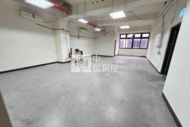 楊梅交流道【五楊創新科技園區】投資收租乙工挑高RC廠房房屋室內格局與周邊環境