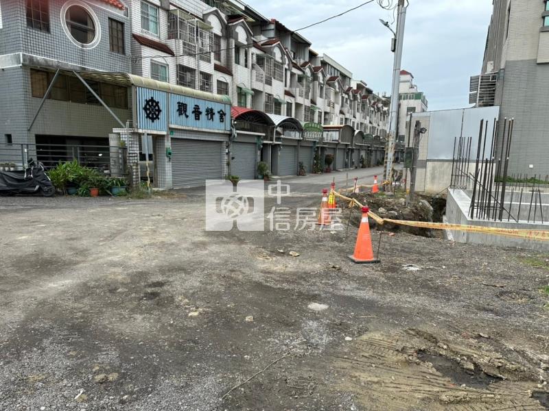 (專)新營區民族路體育場旁305坪美建地房屋室內格局與周邊環境
