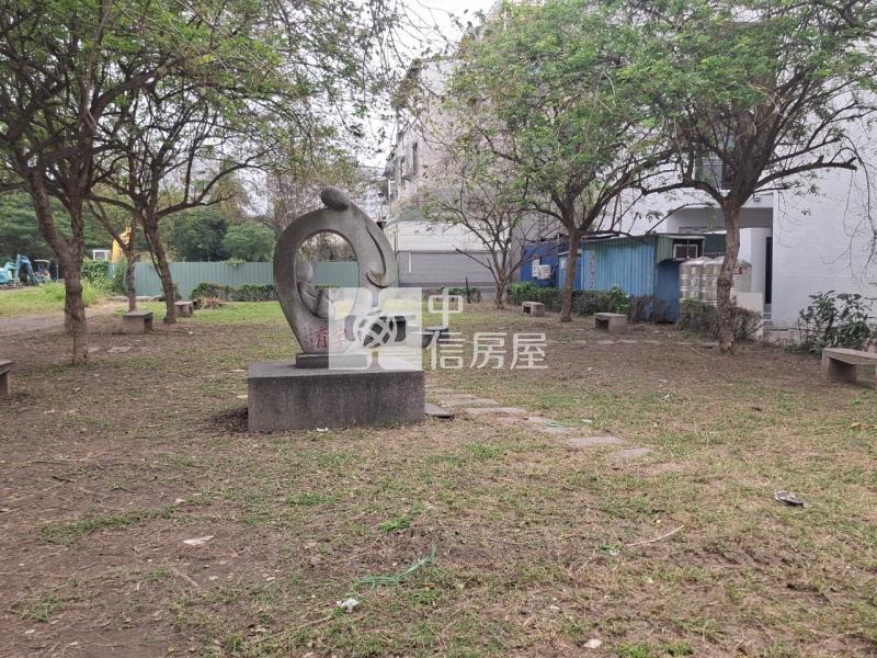 (專)新營區民族路體育場旁305坪美建地房屋室內格局與周邊環境