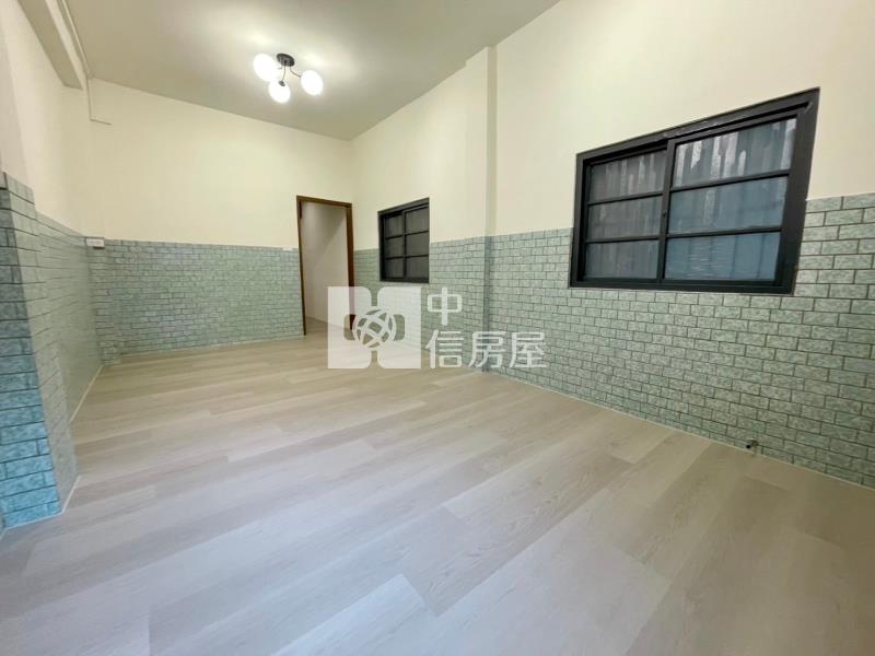 中興商圈旁超便宜孝親溫馨美透天房屋室內格局與周邊環境